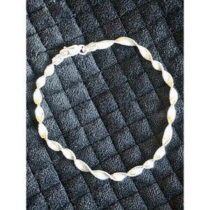 Sterling Silver 925 Italy 7” Twisted Herringbone Bracelet Signed SU 3gm